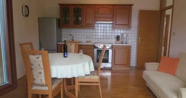 Apartmani Slavica Malinska Extérieur photo